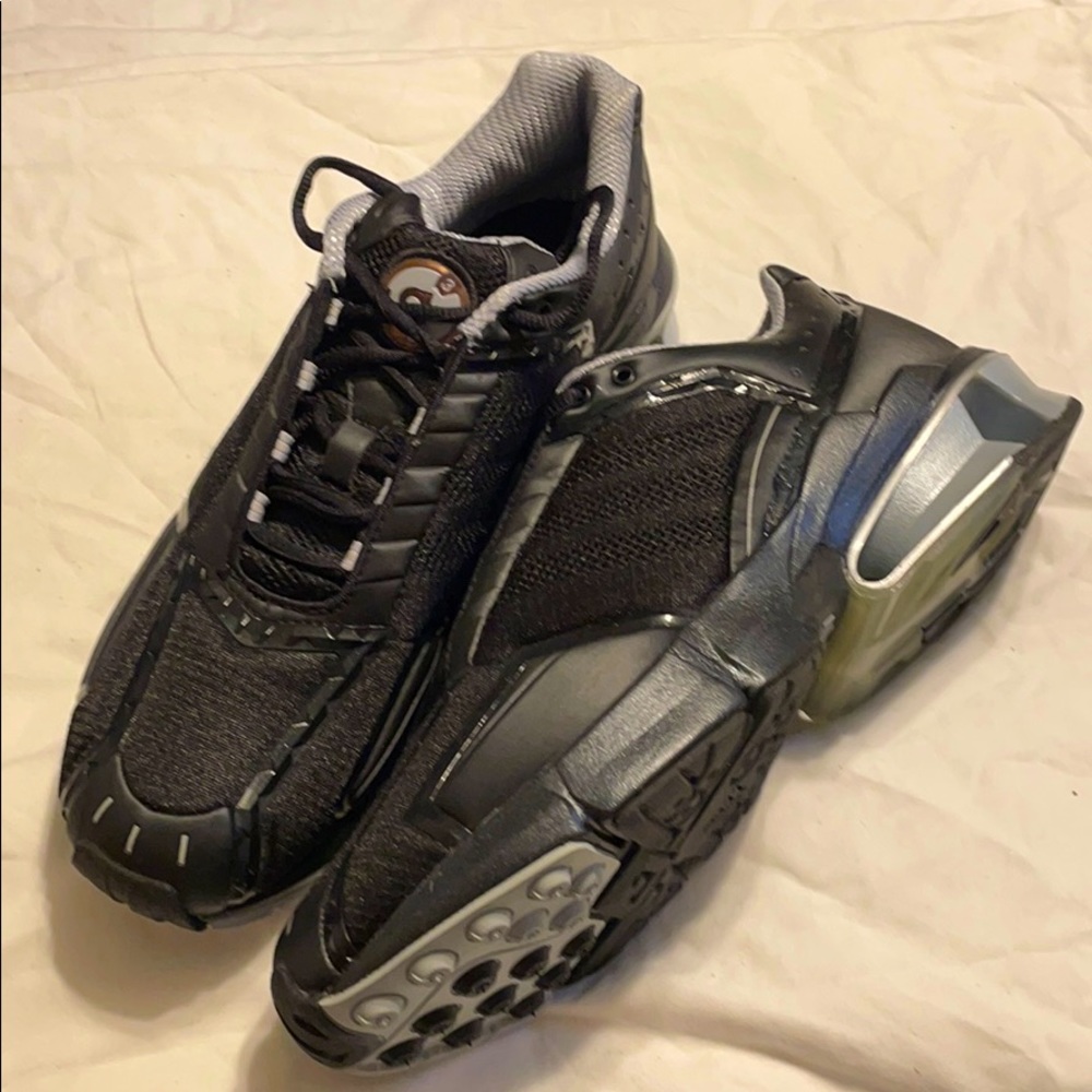 Men’s Adidas running shoes